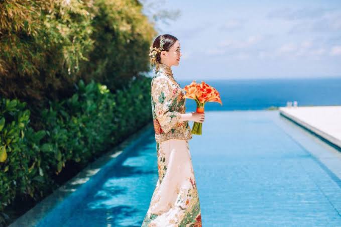 Read more about the article Thai Mail Order Bride Buddhist Wedding Traditions Explained